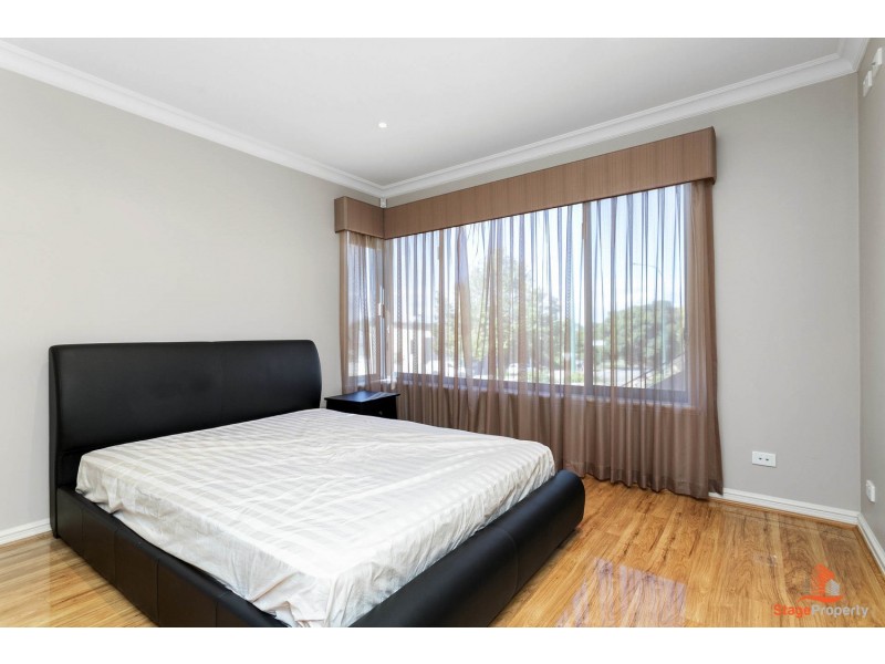 12 Bateman Road, Mount Pleasant WA 6153