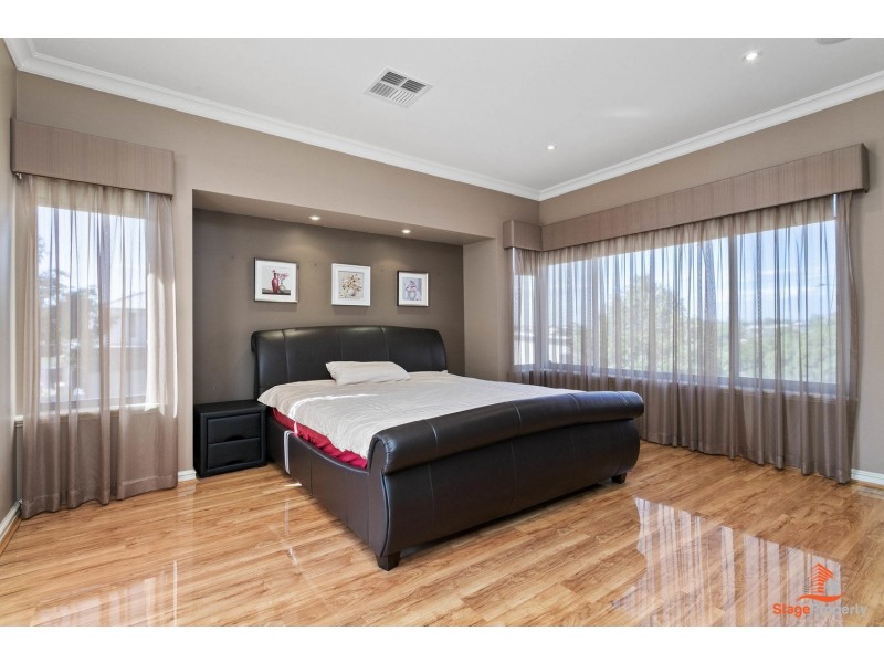 12 Bateman Road, Mount Pleasant WA 6153