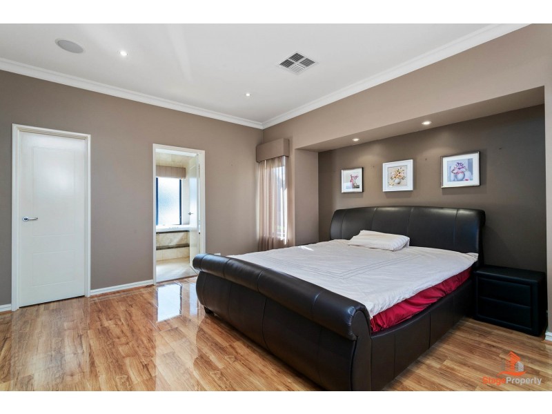 12 Bateman Road, Mount Pleasant WA 6153