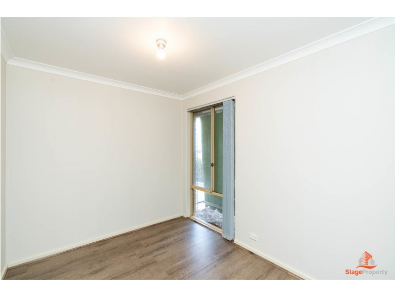 4 Wellington Street, Queens Park WA 6107