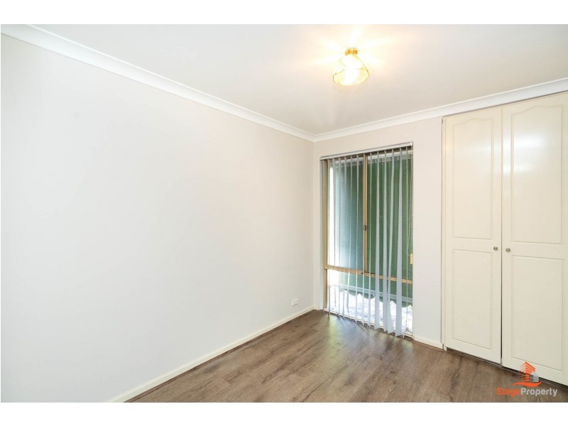 4 Wellington Street, Queens Park WA 6107