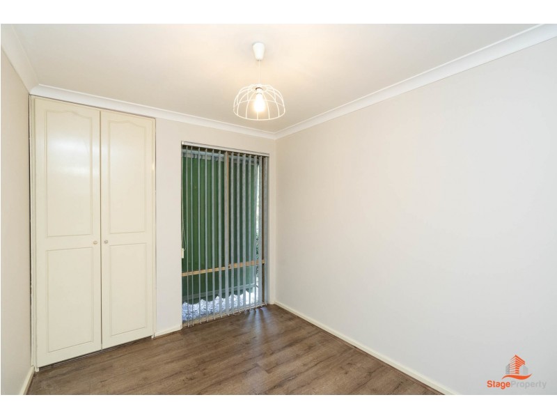 4 Wellington Street, Queens Park WA 6107