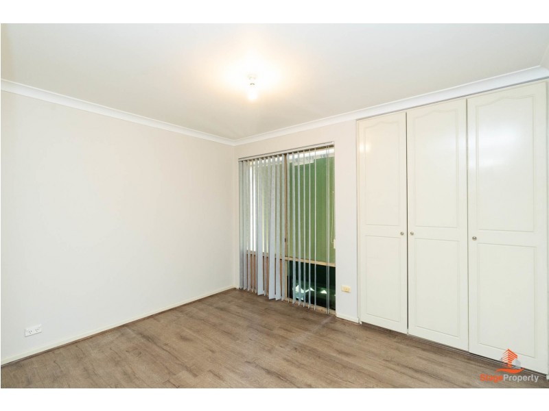 4 Wellington Street, Queens Park WA 6107