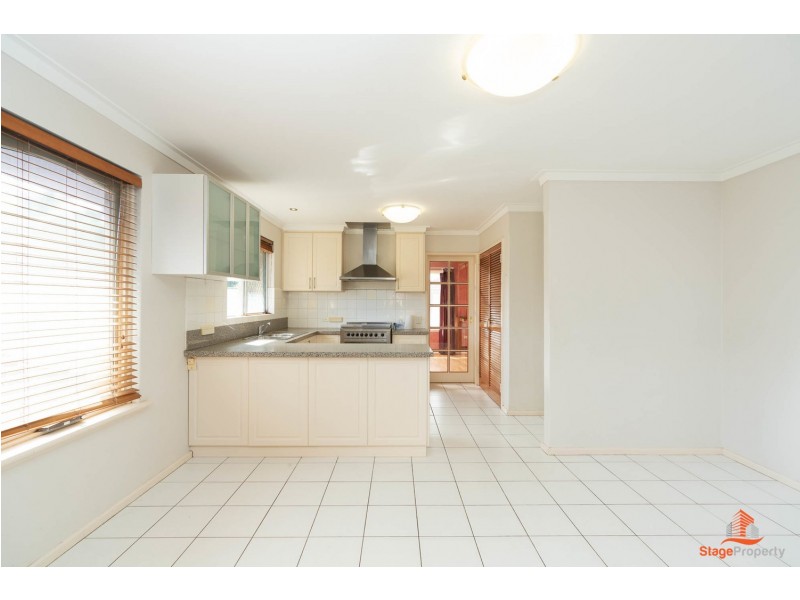 23 Mildenhall Street, Huntingdale WA 6110