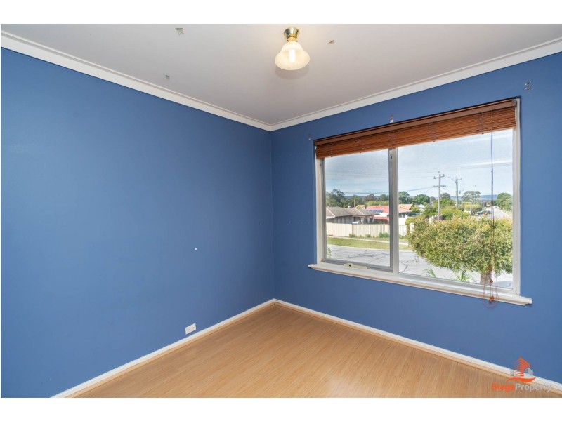 23 Mildenhall Street, Huntingdale WA 6110