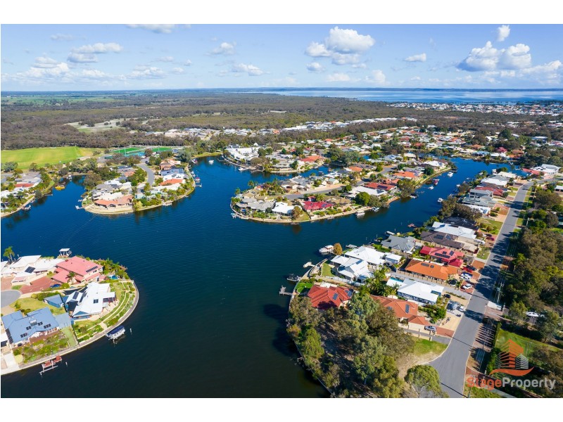 16 Jacaranda Drive, North Yunderup WA 6208