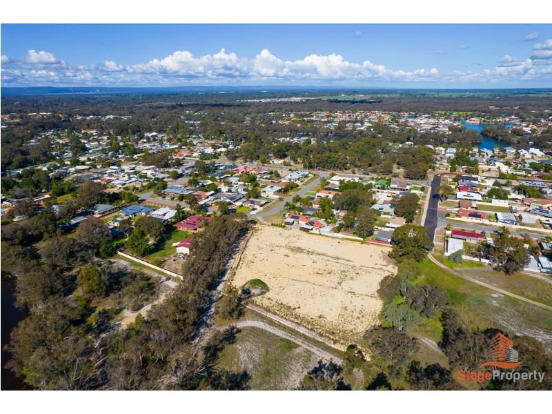 16 Jacaranda Drive, North Yunderup WA 6208