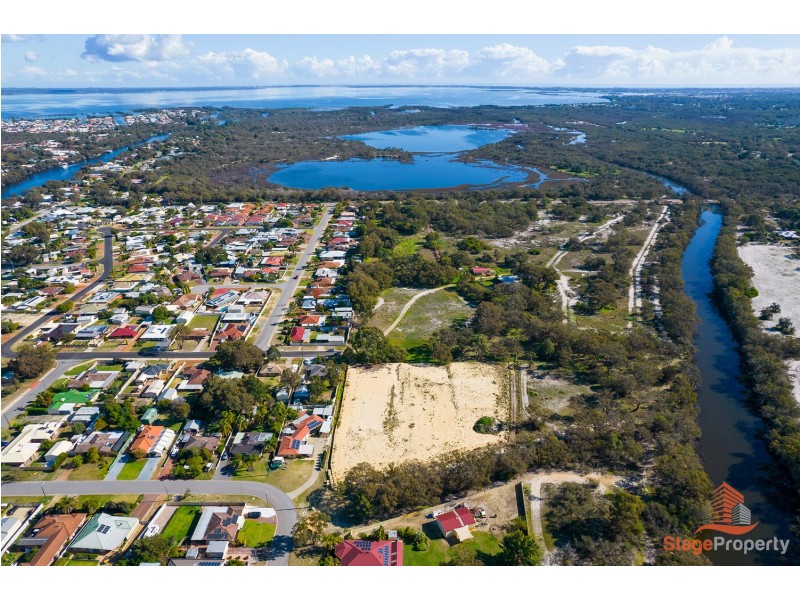 16 Jacaranda Drive, North Yunderup WA 6208