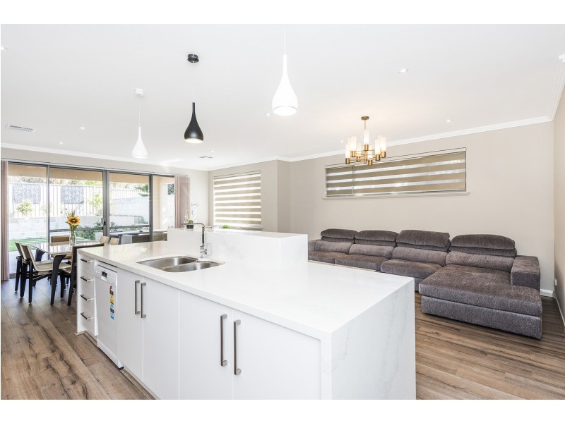 2A Genesta Crescent, Dalkeith WA 6009