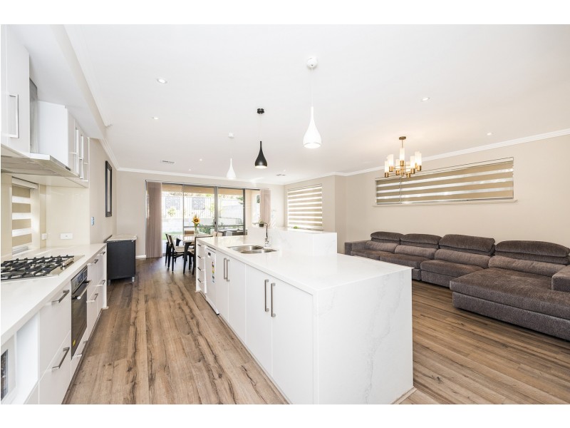 2A Genesta Crescent, Dalkeith WA 6009