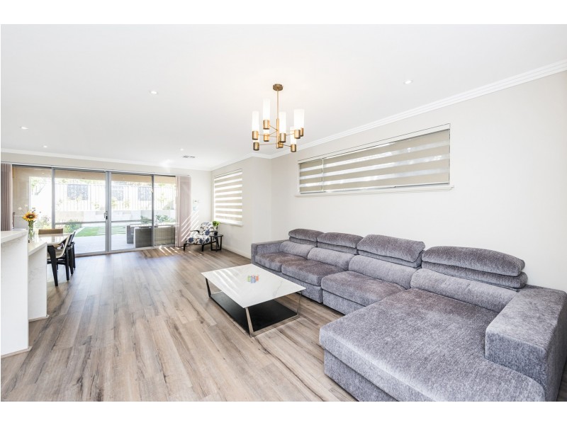 2A Genesta Crescent, Dalkeith WA 6009