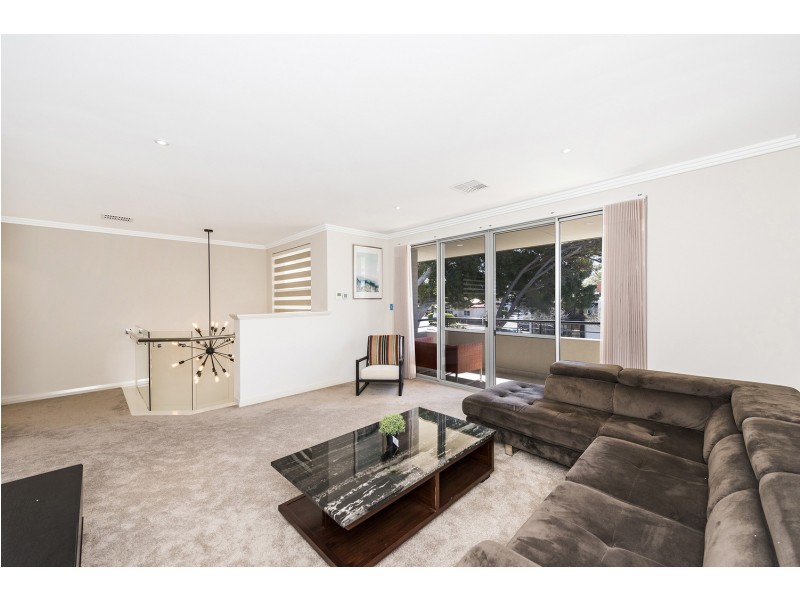 2A Genesta Crescent, Dalkeith WA 6009