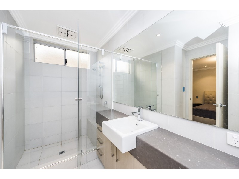 2A Genesta Crescent, Dalkeith WA 6009