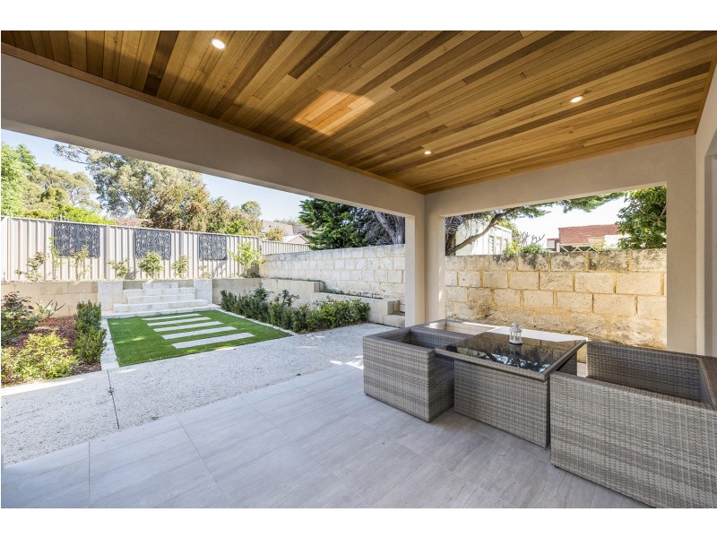 2A Genesta Crescent, Dalkeith WA 6009