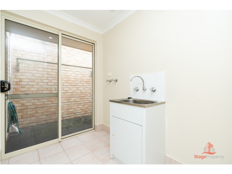 1/40-42 Hopkinson Way, Wilson WA 6107