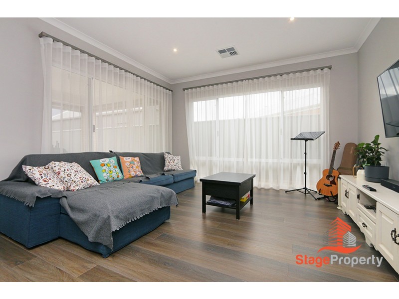 124 Bernborough Avenue, Caversham WA 6055