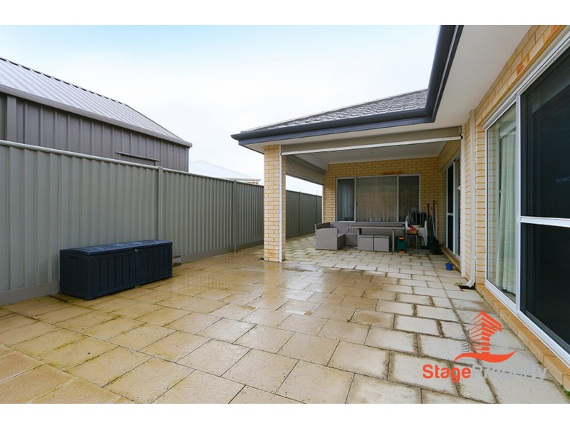 124 Bernborough Avenue, Caversham WA 6055