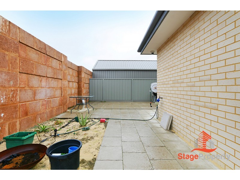 124 Bernborough Avenue, Caversham WA 6055