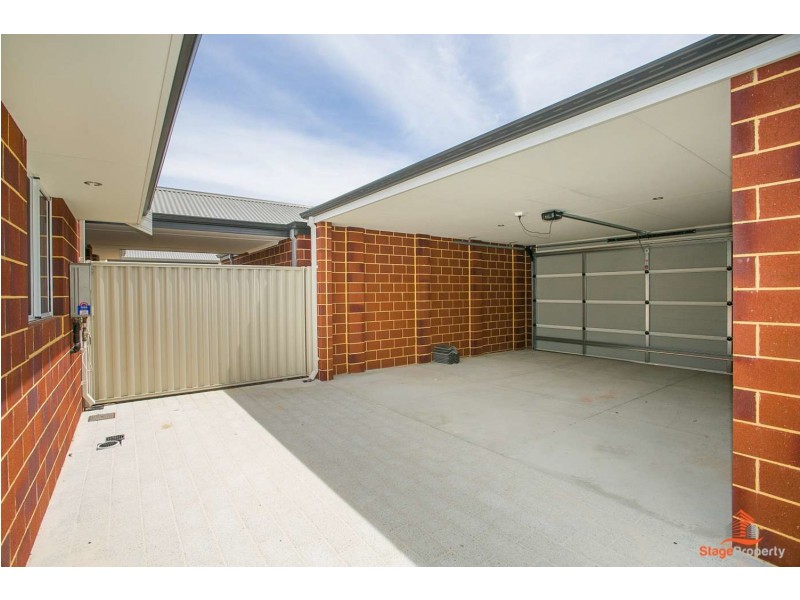 42 Rosso Meander, Woodvale WA 6026