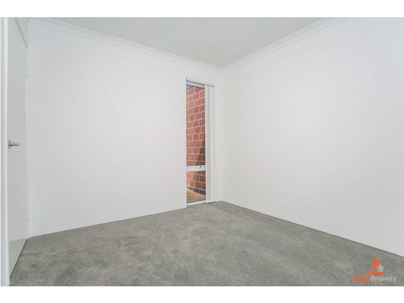 42 Rosso Meander, Woodvale WA 6026