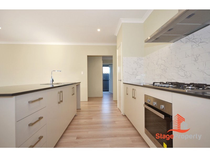 6 Tuff Way, Piara Waters WA 6112