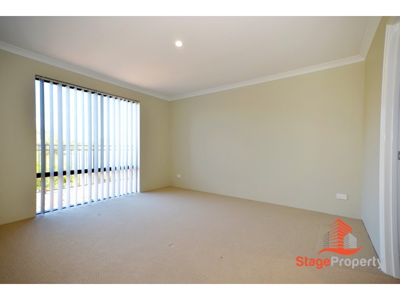 6 Tuff Way, Piara Waters WA 6112