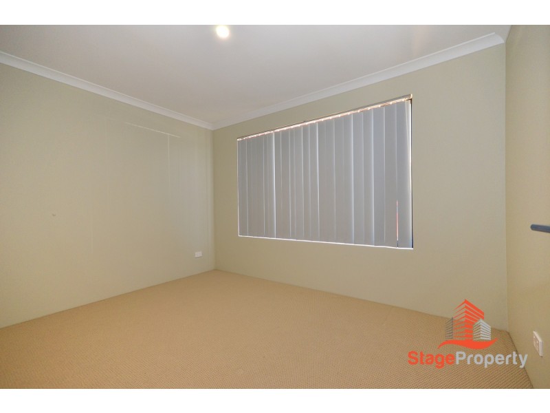 6 Tuff Way, Piara Waters WA 6112