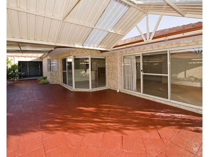 12 Washington Terrace, Canning Vale WA 6155