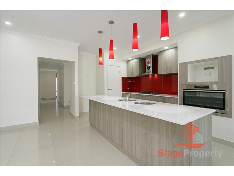 54 Reginald Street, Queens Park WA 6107