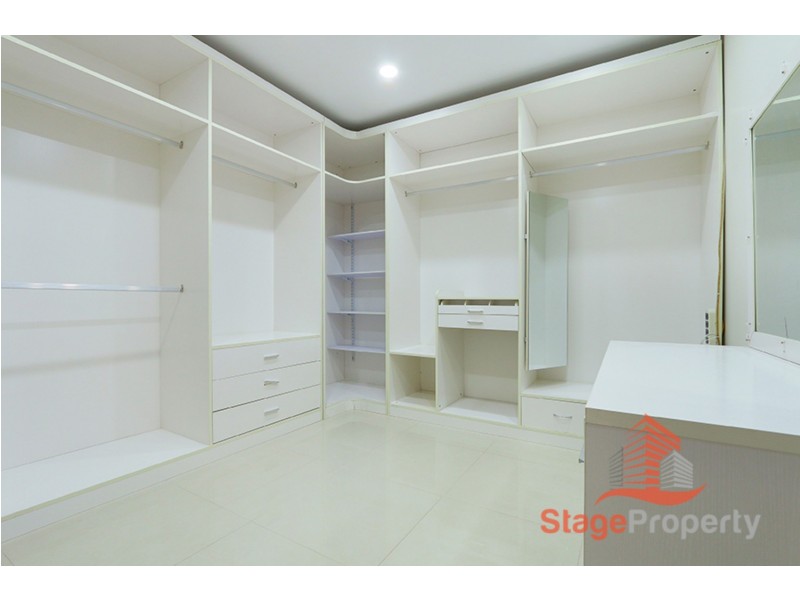 54 Reginald Street, Queens Park WA 6107