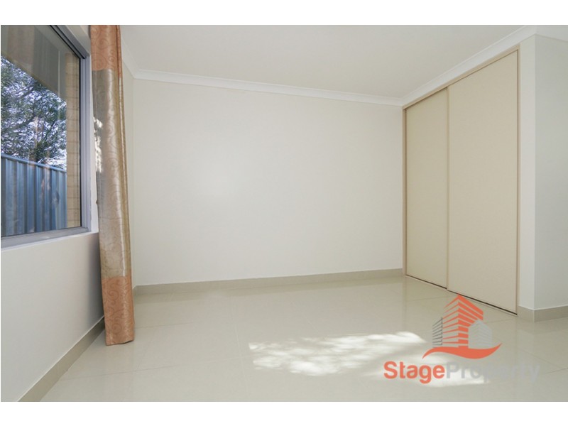 54 Reginald Street, Queens Park WA 6107