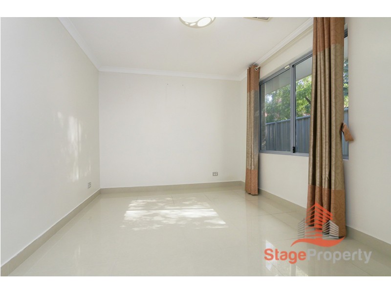 54 Reginald Street, Queens Park WA 6107