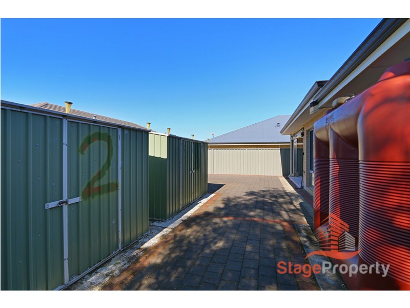 54 Reginald Street, Queens Park WA 6107