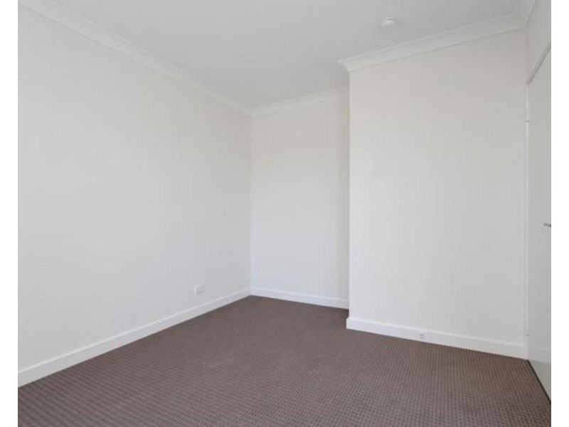16 Grey Street, Cannington WA 6107
