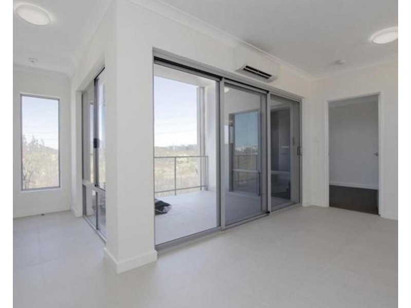 16 Grey Street, Cannington WA 6107