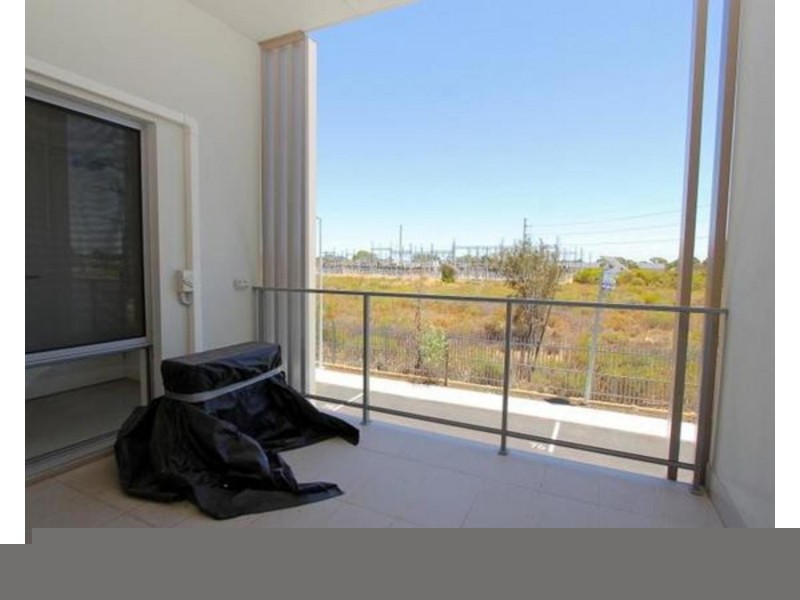 16 Grey Street, Cannington WA 6107
