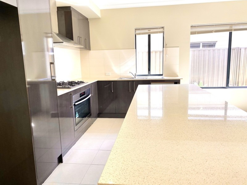 6 Athens Road, Wellard WA 6170