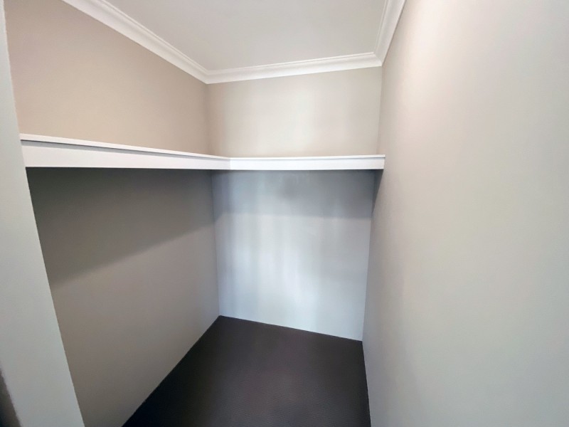 6 Athens Road, Wellard WA 6170