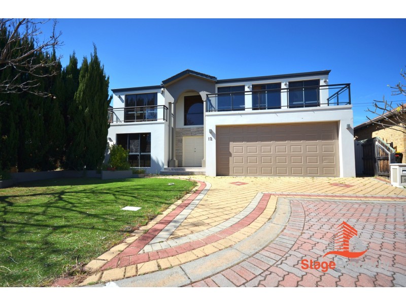 12 Bronzewing Loop, Wembley WA 6014