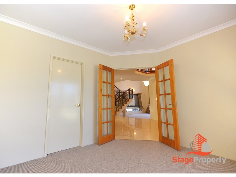 12 Bronzewing Loop, Wembley WA 6014