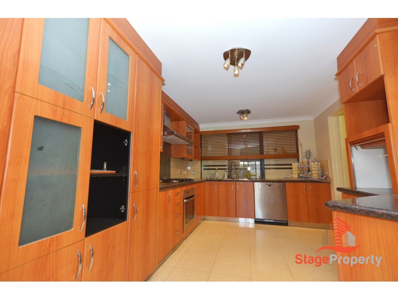 12 Bronzewing Loop, Wembley WA 6014