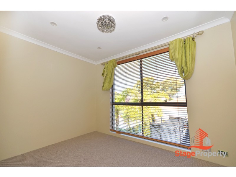 12 Bronzewing Loop, Wembley WA 6014