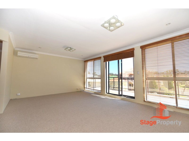 12 Bronzewing Loop, Wembley WA 6014