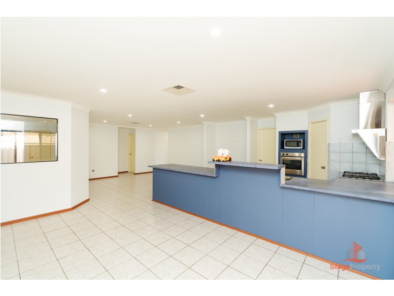 44 Amherst Road, Canning Vale WA 6155