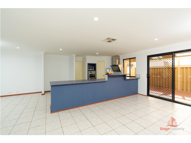 44 Amherst Road, Canning Vale WA 6155