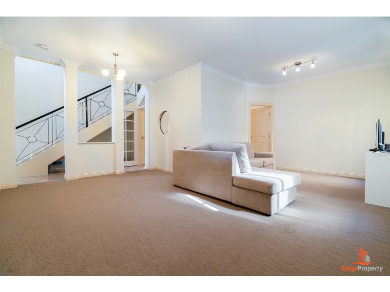 169 Lawley Street, Yokine WA 6060