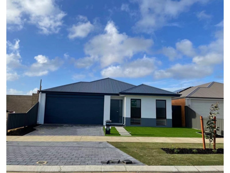 38 Hickman Drive, Piara Waters WA 6112