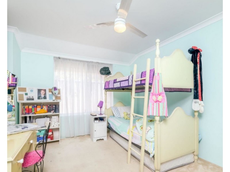 11 Atkinson Gardens, Leeming WA 6149