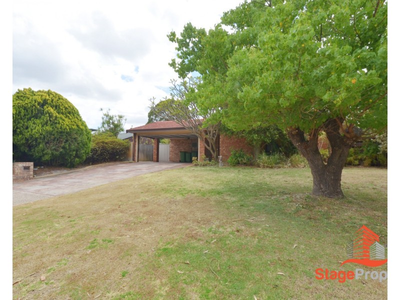 15 Burnett Avenue, Leeming WA 6149