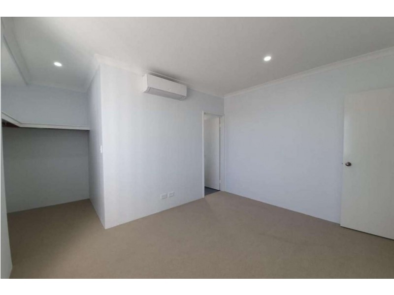 204 Foreshore Drive, Singleton WA 6175